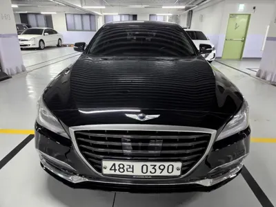 Genesis G80 · 2017 год
