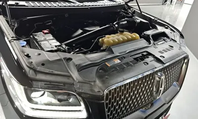 Lincoln Navigator 2019, 66042 км, за 37480.2 USD - фото 6