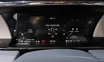 Lincoln Navigator 2019, 66042 км, за 37480.2 USD - фото 8