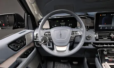 Lincoln Navigator 2019, 66042 км, за 37480.2 USD - фото 13