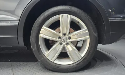 Volkswagen Tiguan 2020, 157199 км, за 17001.44 USD - фото 21