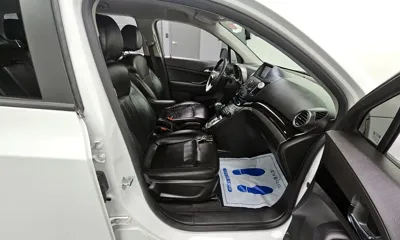 ChevroletGMDaewoo Orlando 2015, 156750 км, за 2762.43 USD - фото 12