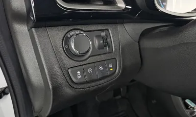 ChevroletGMDaewoo Spark 2019, 51524 км, за 4561.08 USD - фото 18