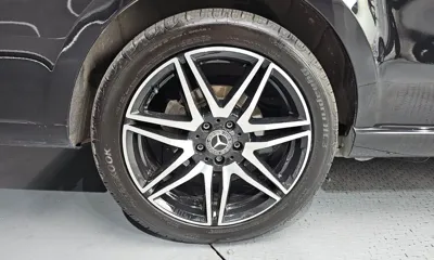 Mercedes-Benz V-Class 2022, 112594 км, за 44637 USD