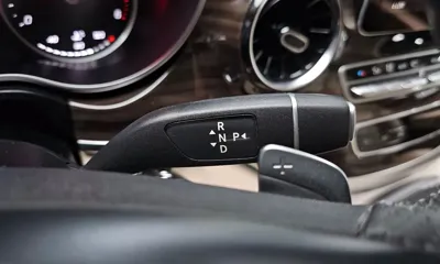Mercedes-Benz V-Class 2022, 112594 км, за 44637 USD - фото 9