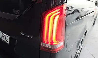 Mercedes-Benz V-Class 2022, 112594 км, за 44637 USD - фото 23