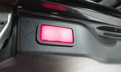Mercedes-Benz V-Class 2022, 112594 км, за 44637 USD - фото 27