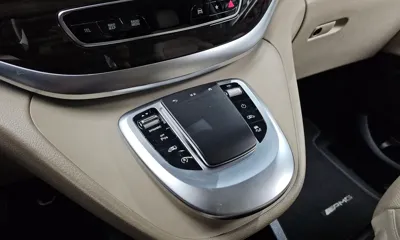 Mercedes-Benz V-Class 2022, 112594 км, за 44637 USD - фото 29
