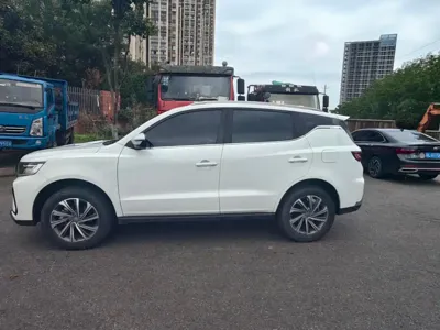 Geely Vision X6 2022, 37000 км, за 12442.41 USD