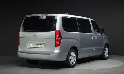 Hyundai Starex 2019, 75774 км, за 10703.67 USD