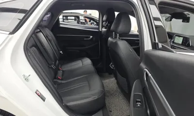 Hyundai Sonata 2022, 53780 км, за 13485.35 USD - фото 12
