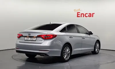Hyundai Sonata 2017, 124538 км, за 5798.05 USD