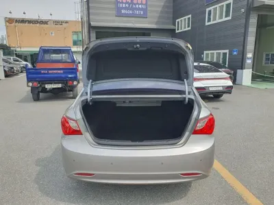 Hyundai Sonata 2010, 130473 км, за 1951.6 USD - фото 17
