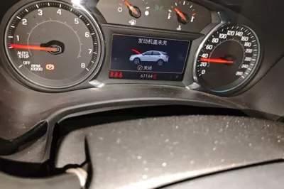 Chevrolet Equinox 2022, 67100 км, за 10104 USD - фото 28