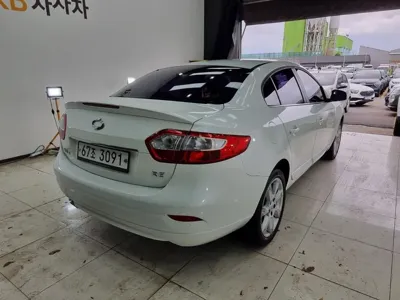 Renault-KoreaSamsung SM3 2011, 118636 км, за 1976.47 USD