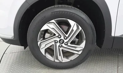 Hyundai Santafe 2022, 10708 км, за 17133.56 USD