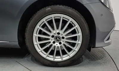 Mercedes-Benz E-Class 2021, 55881 км, за 23059.13 USD