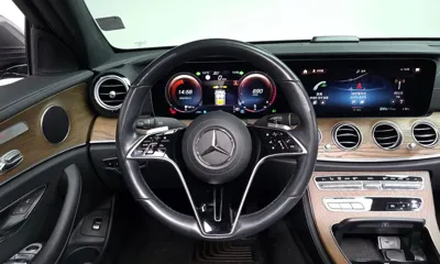 Mercedes-Benz E-Class 2021, 55881 км, за 23059.13 USD - фото 13