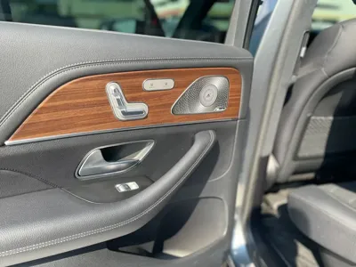 Mercedes-Benz GLS-Class 2021, 119800 км, за 45212.11 USD - фото 11