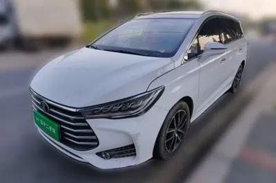BYD Song Max · 2018 год