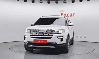Ford Explorer 2018, 74312 км, за 12295.09 USD