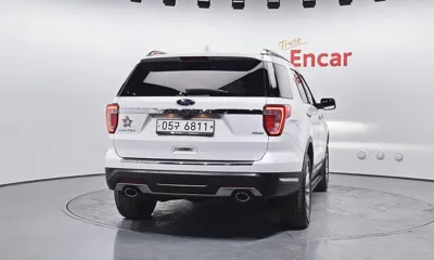 Ford Explorer 2018, 74312 км, за 12295.09 USD