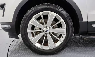 Ford Explorer 2018, 74312 км, за 12295.09 USD