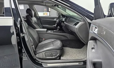 Hyundai Genesis 2014, 111125 км, за 8112.19 USD - фото 10