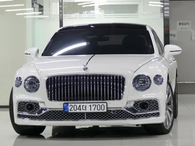 Bentley Flying Spur · 2021 год