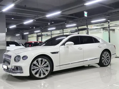 Bentley Flying Spur 2021, 34600 км, за 154361.47 USD