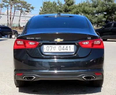ChevroletGMDaewoo Malibu 2017, 121663 км, за 5185.77 USD