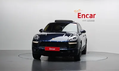 Porsche Macan 2015, 137658 км, за 13326.39 USD
