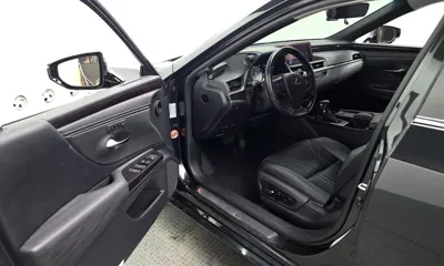 Lexus ES 2021, 129664 км, за 20940 USD - фото 10