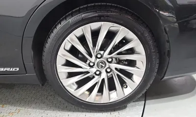 Lexus ES 2021, 129664 км, за 20940 USD - фото 21