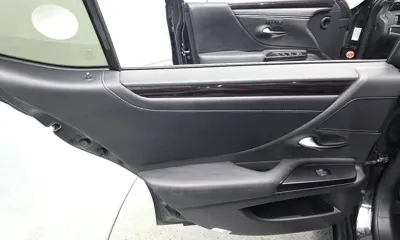 Lexus ES 2021, 129664 км, за 20940 USD - фото 25