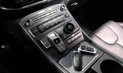 Hyundai Santafe 2022, 42803 км, за 15628.67 USD - фото 9
