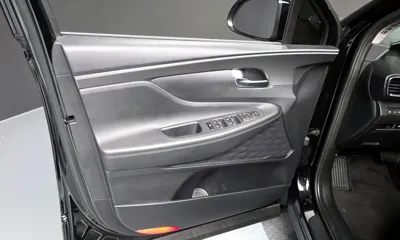 Hyundai Santafe 2022, 42803 км, за 15628.67 USD - фото 24