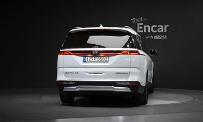 Kia Canival 2021, 68678 км, за 20121.11 USD