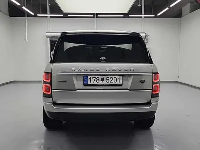 Land Rover Range Rover 2016, 67661 км, за 35629.32 USD