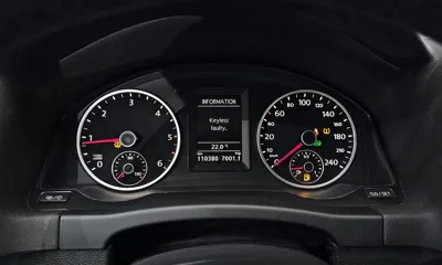 Volkswagen Tiguan 2013, 110380 км, за 6379.9 USD - фото 8