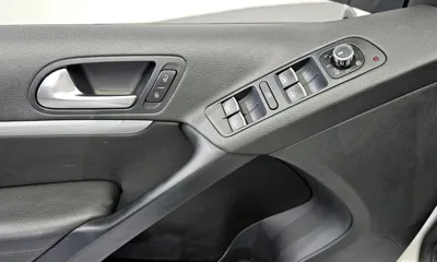 Volkswagen Tiguan 2013, 110380 км, за 6379.9 USD - фото 14
