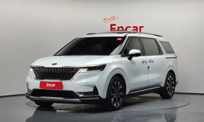 Kia Canival · 2021 год