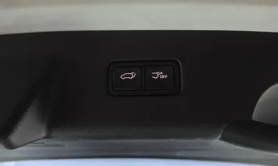 Kia Canival 2021, 98158 км, за 18051.73 USD - фото 18