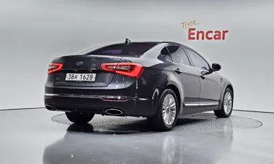 Kia K7 2014, 96917 км, за 5451.92 USD