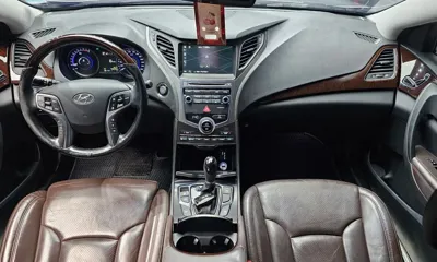 Hyundai Grandeur 2015, 130413 км, за 6104.77 USD - фото 7