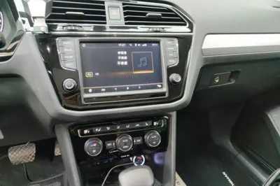 Volkswagen Tiguan L 2017, 65300 км, за 11368 USD - фото 13
