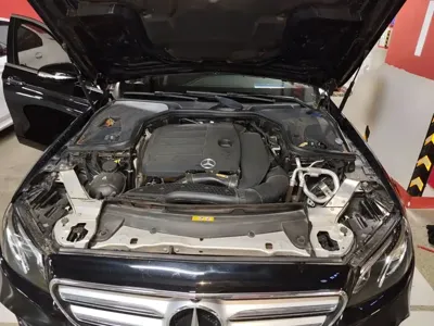 Mercedes-Benz E-Class 2020, 101600 км, за 25527.73 USD - фото 11