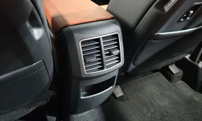 Kia Sportage 2025, 27031 км, за 21793.36 USD - фото 28