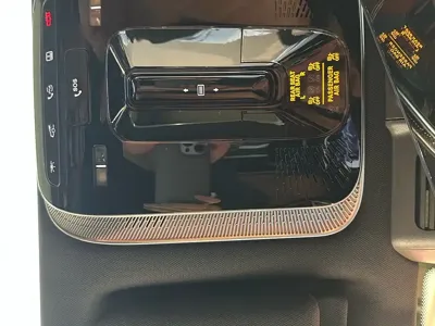 Mercedes-Benz S-Class 2023, 10000 км, за 175300.26 USD - фото 20