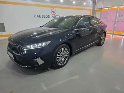 Kia K7 · 2020 год